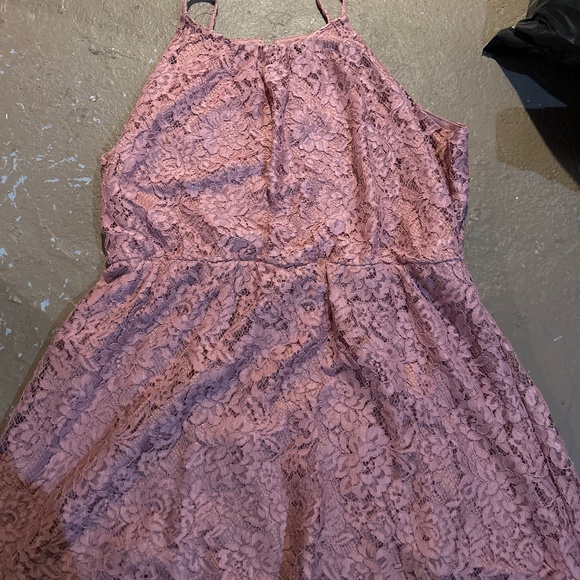 Pink Lace Dresa - Picture 1 of 2